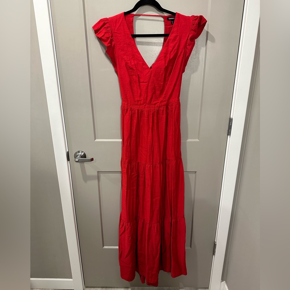 Express Tiered Maxi- Red, size Medium